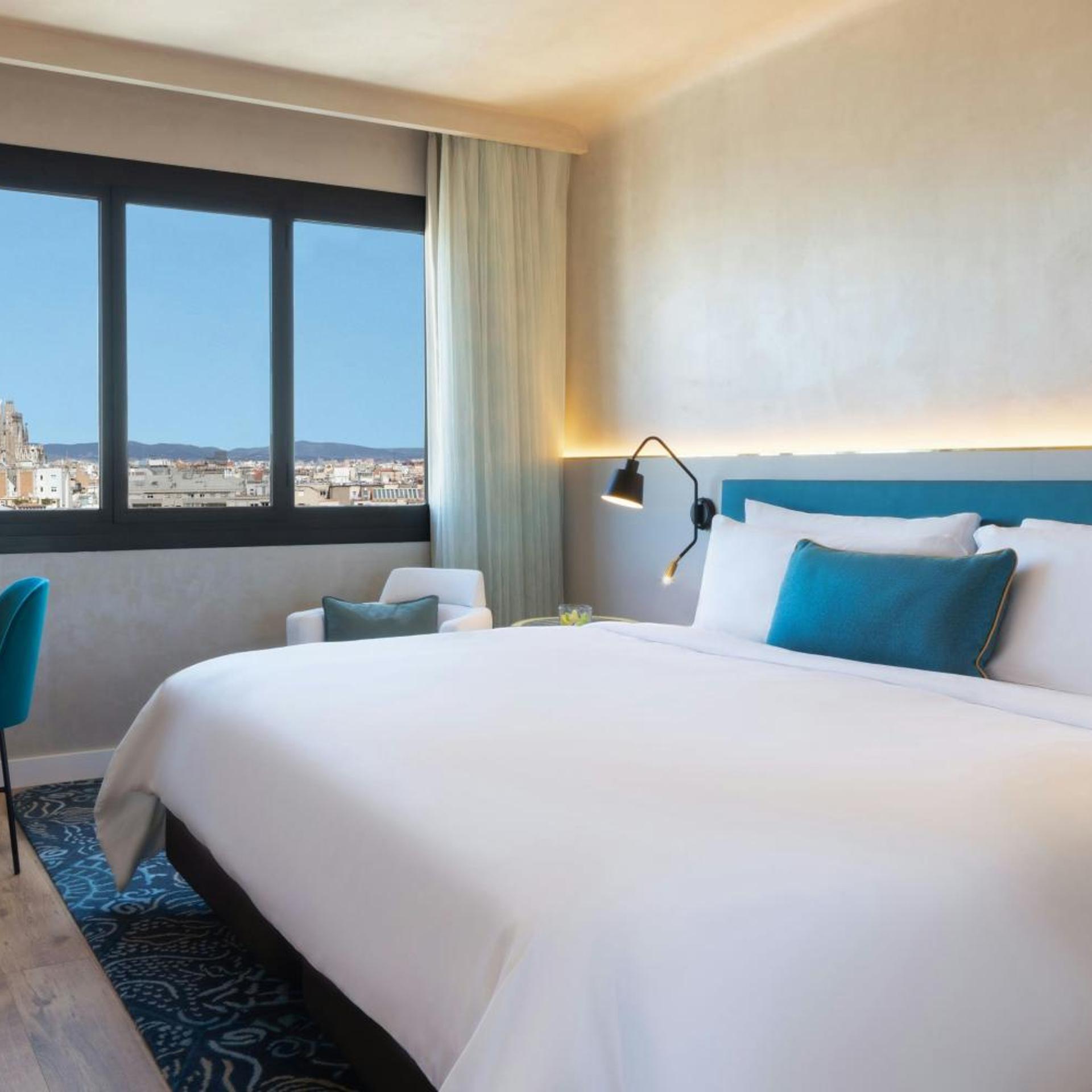 Urban, Superior, King Bed, with View