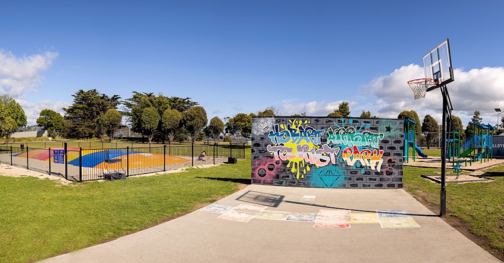 BIG4 Hobart Airport Tourist Park Hotel 38/48