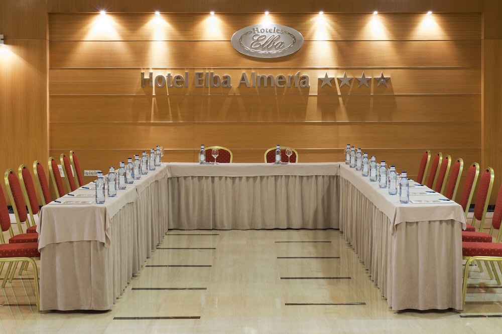 Elba Almeria Business & Convention Hotel 28/60