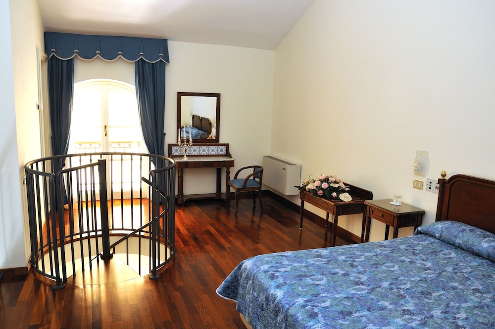 Villa Irlanda Grand Hotel 18/46