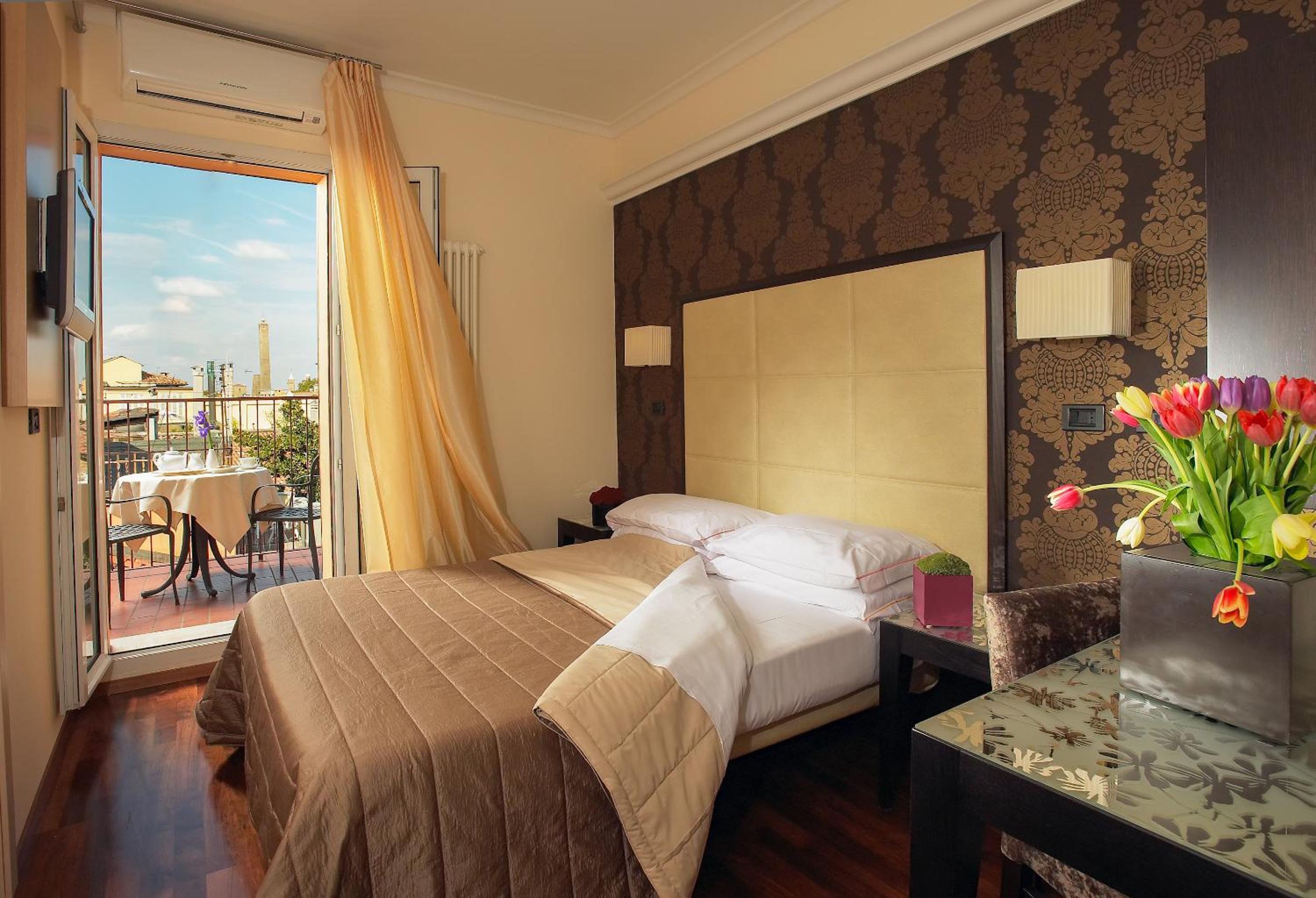 غرفة مفردة بشرفة، Touring Hotel Bologna 10/10