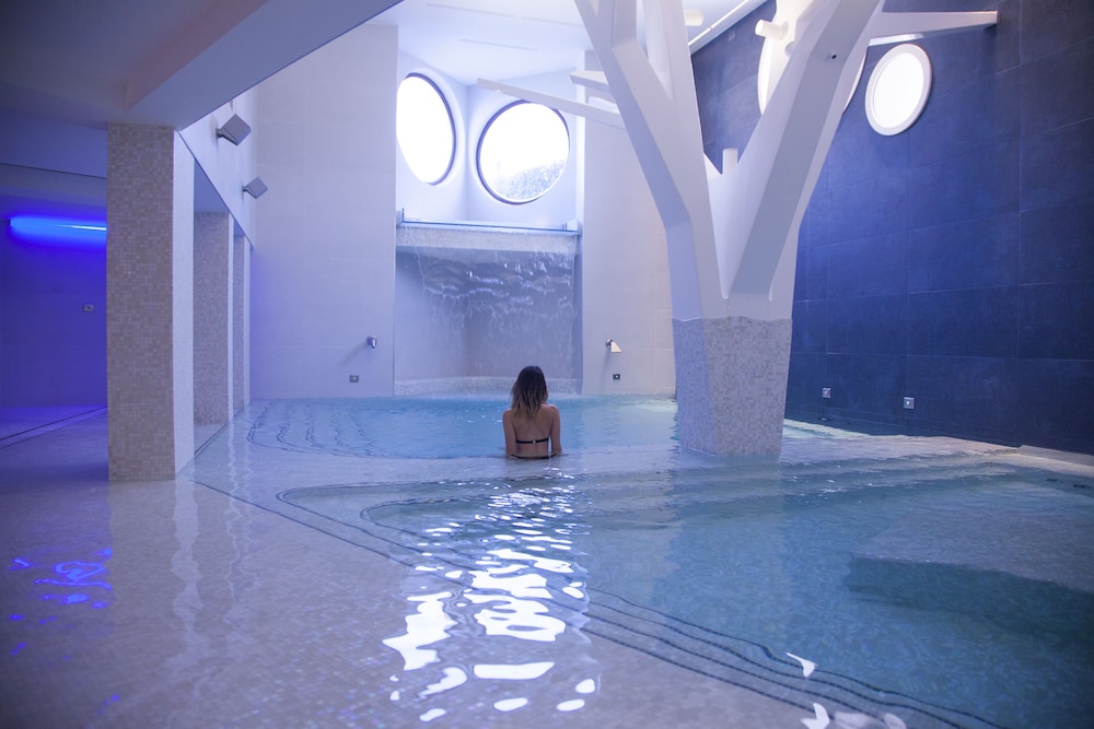 Astrea Wellness & Spa 17/49