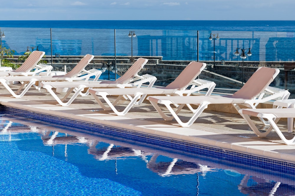 Monopol Hotel Tenerife 17/53