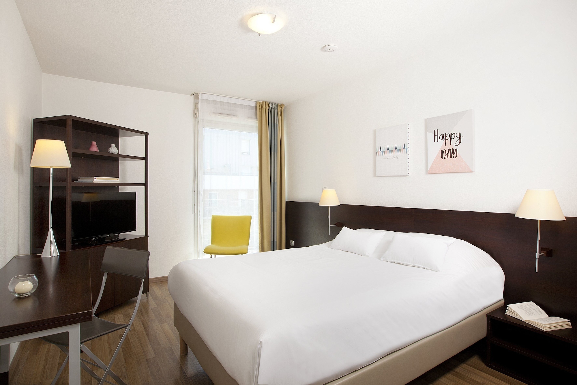 1 BEDROOM, APARTMENT
