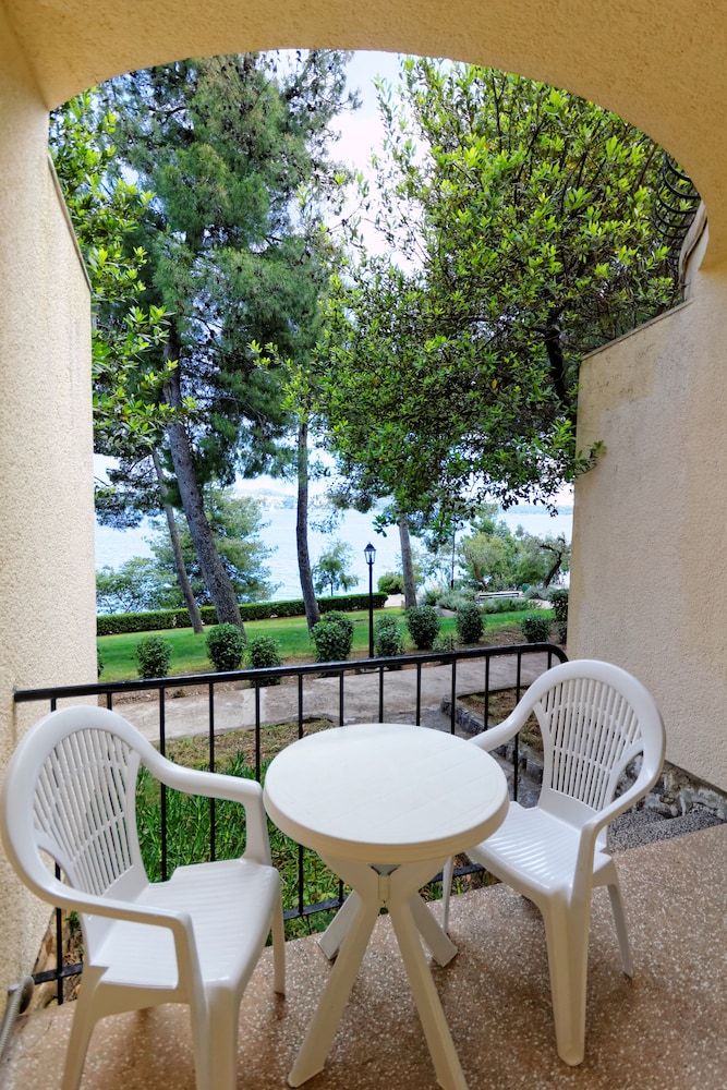 All Inclusive Hotel Val 34/50
