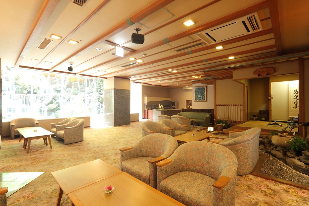 Hotel Futaba 37/50