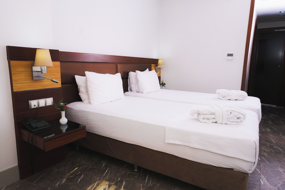 Armis Hotel 23/50