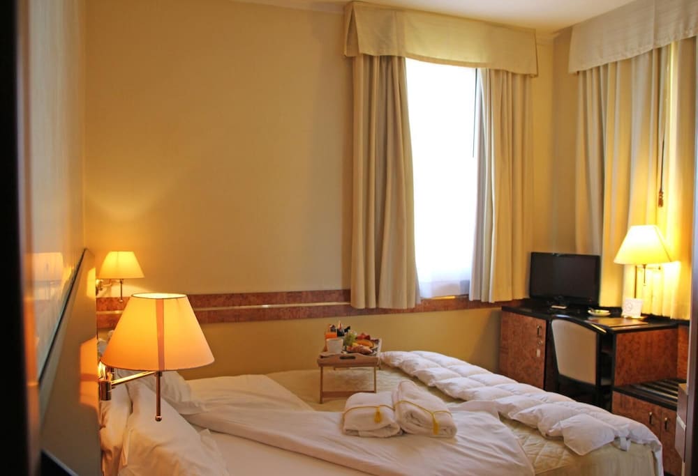 Park Hotel Villa Leon D Oro 15/60