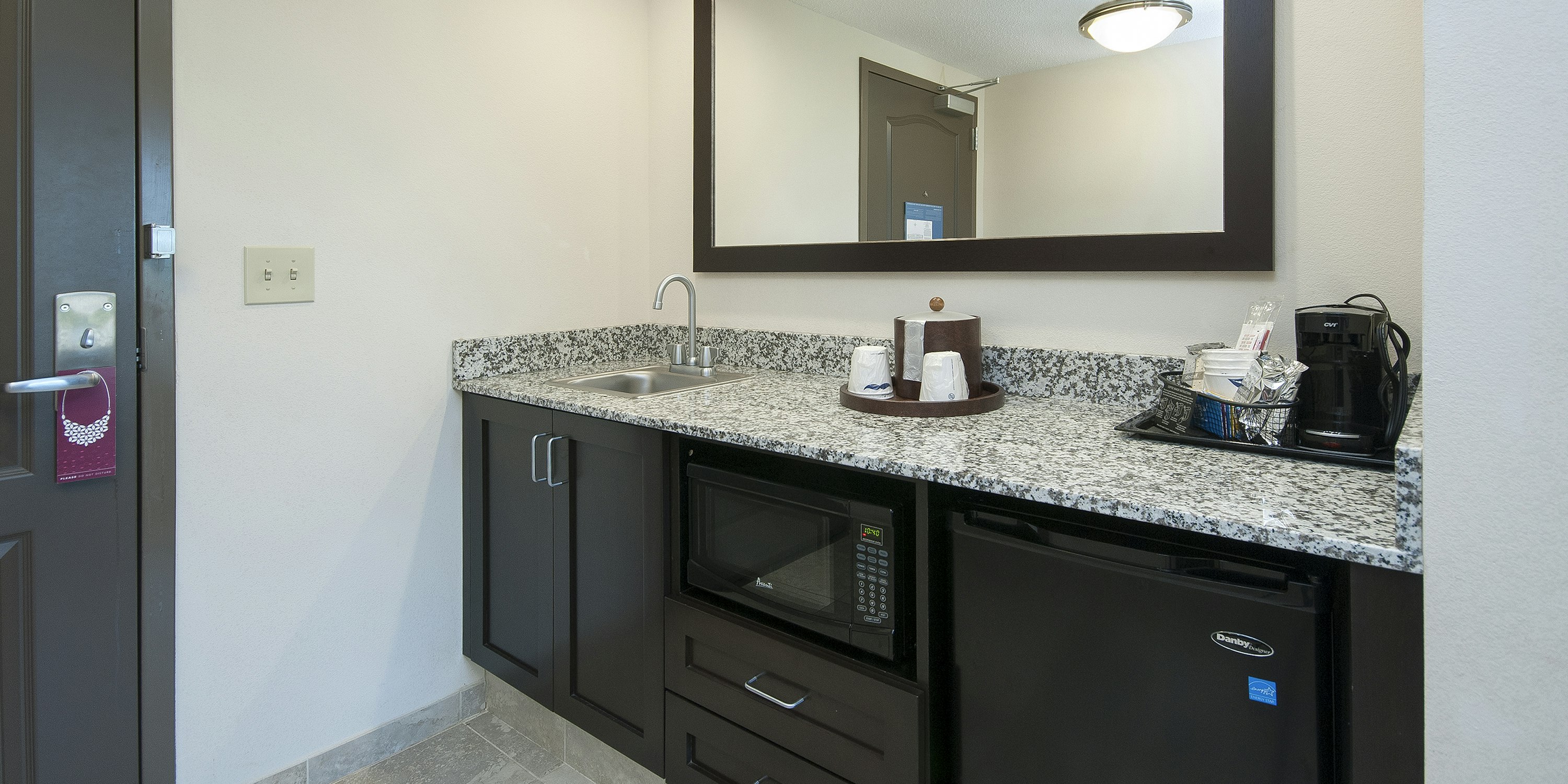Hampton Inn Suites Seneca Clemson Area Sc 69/74