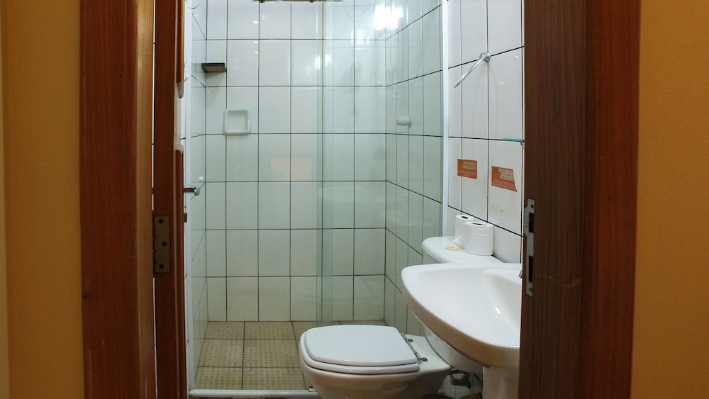 Hotel Sandis 34/37