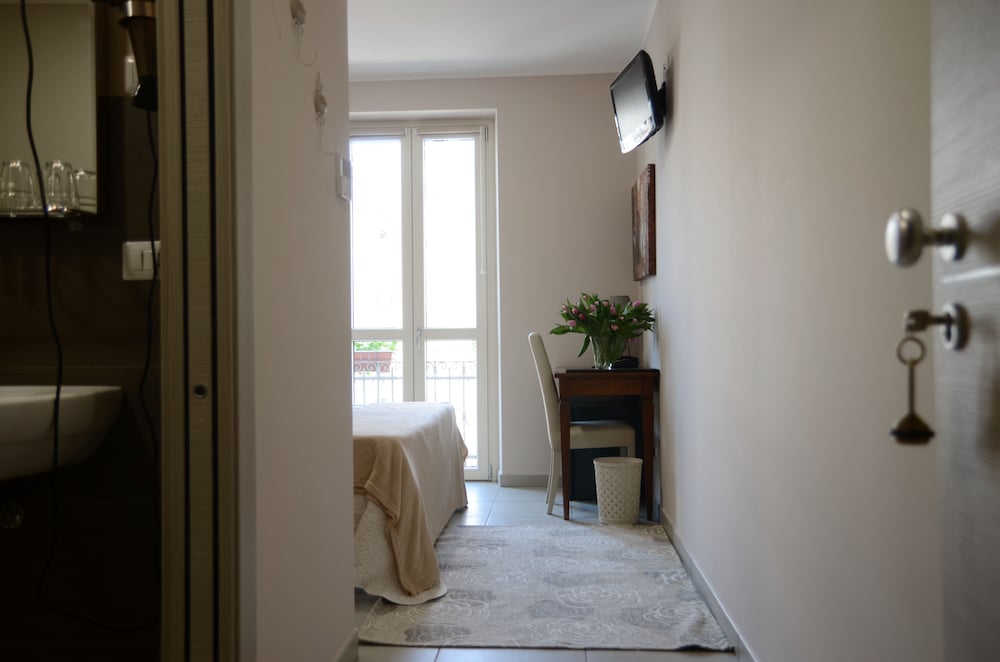Room, Double Bed, Private Bathroom