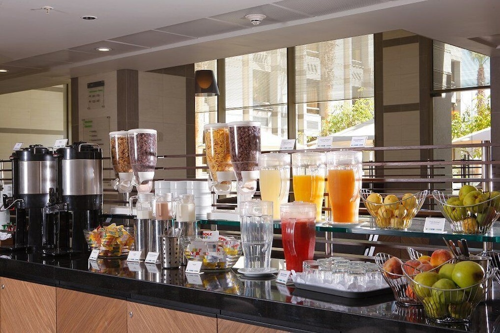 restaurant-cafeteria