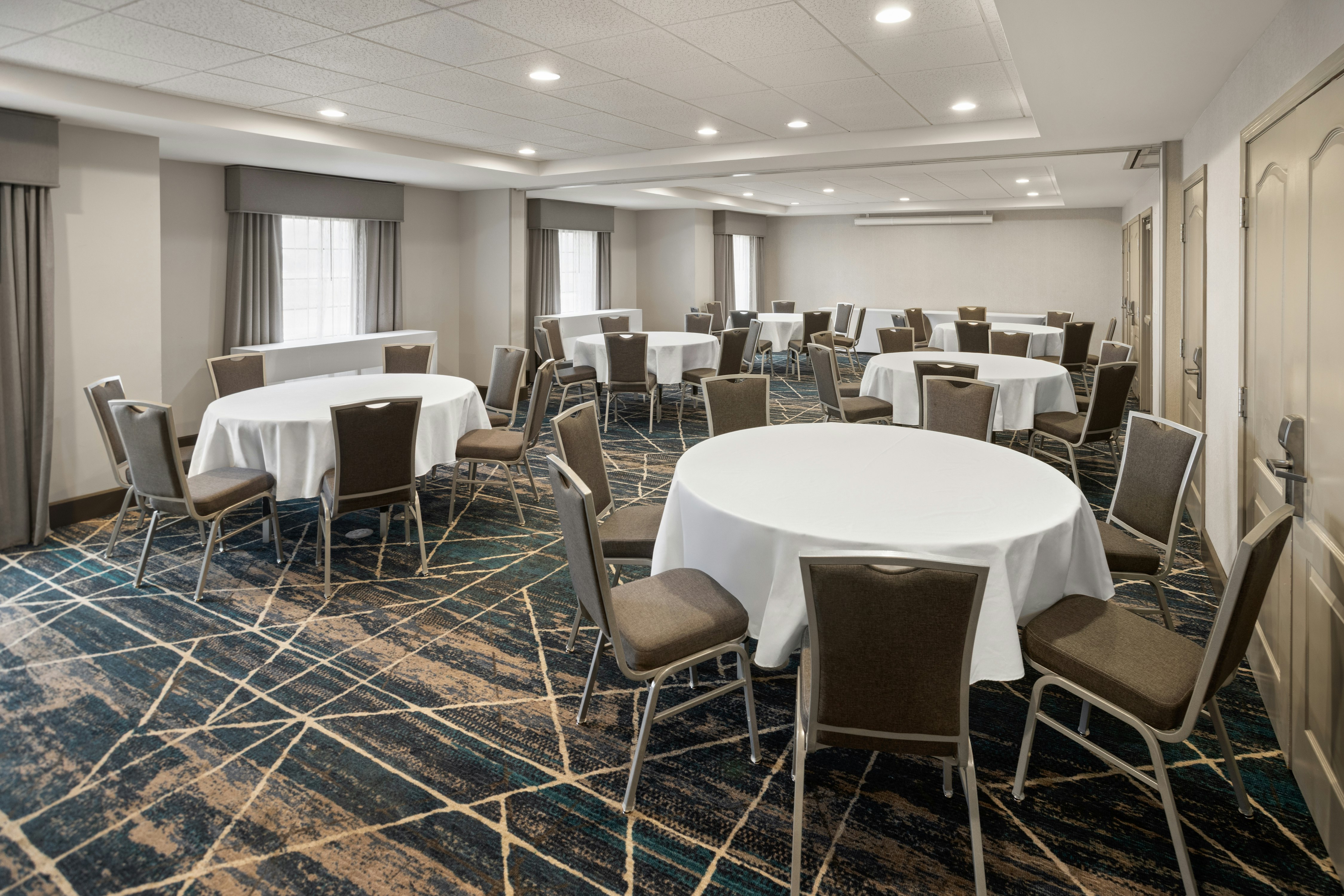 Homewood Suites By Hilton Montgomery Eastchase 16/20