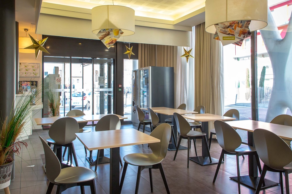 B&B Hotel Marseille Centre La Timone 36/43