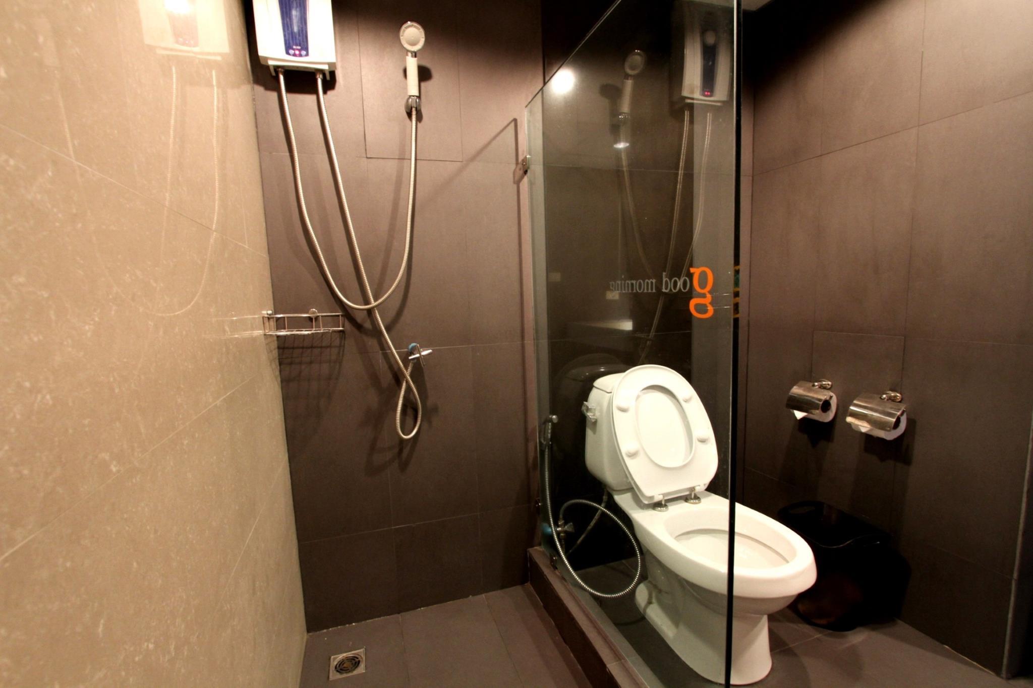 The Regent Hotel Ubonratchathani 65/66
