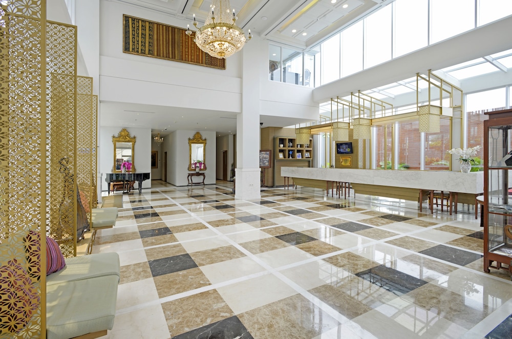 La Lisa Hotel Surabaya 7/58