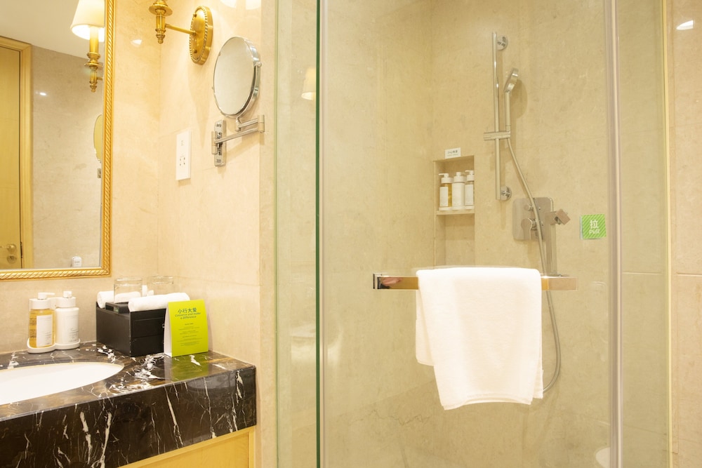 Holiday Inn FOSHAN NANHAI CENTRAL 26/81