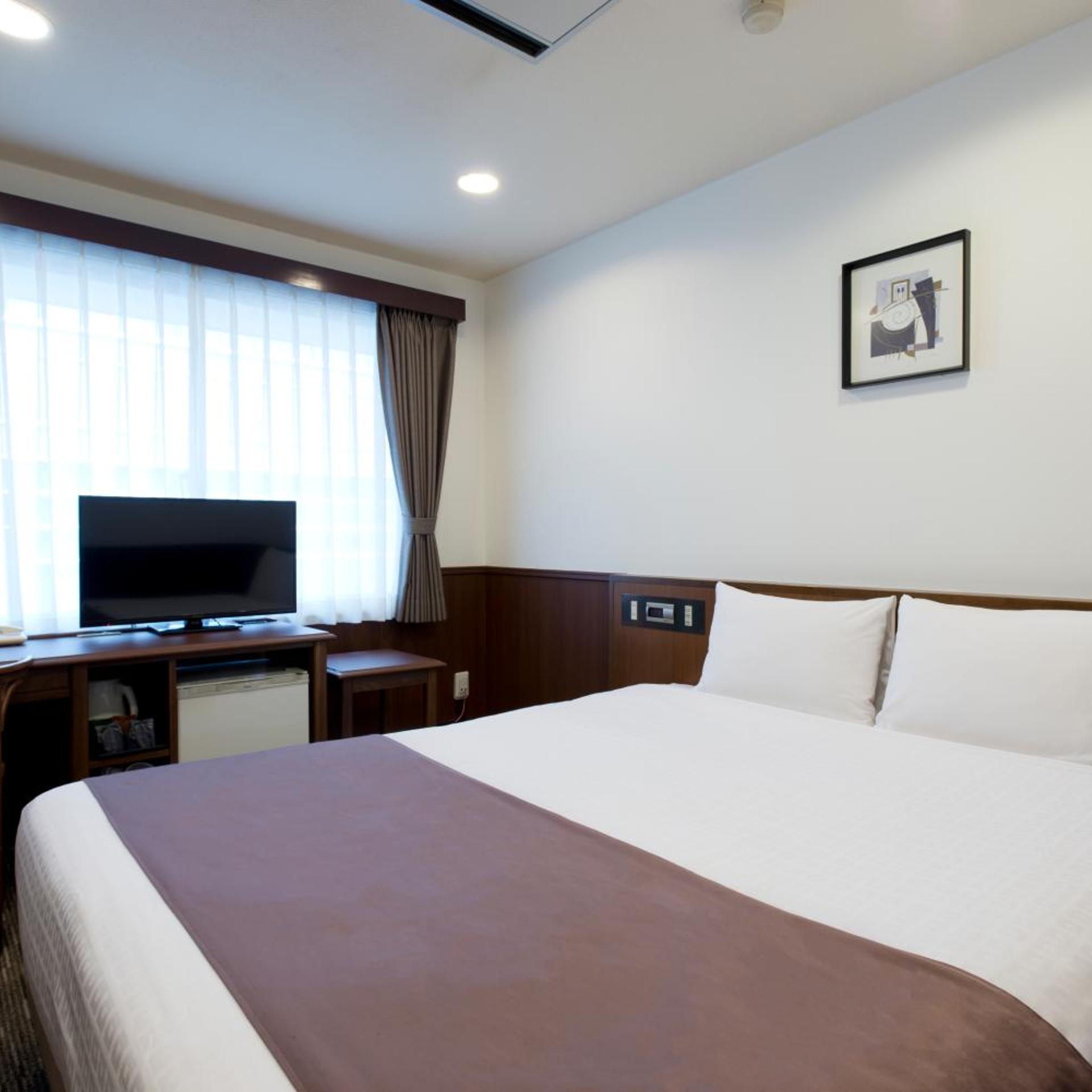 ECONOMY, DOUBLE BED