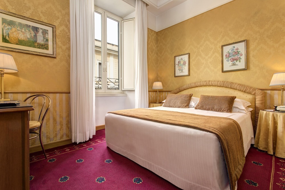 Marcella Royal Hotel - Roof Top Garden 24/60