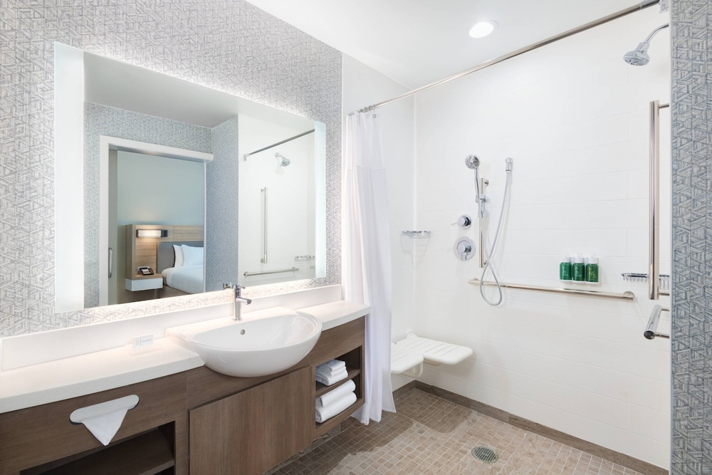 SpringHill Suites by Marriott Panama City Beach Beachfront 13/48
