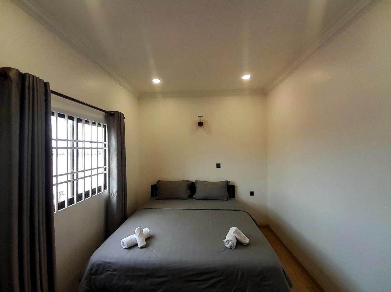 Deluxe, Double Bed, No Window، Harmony River Hotel 4/7