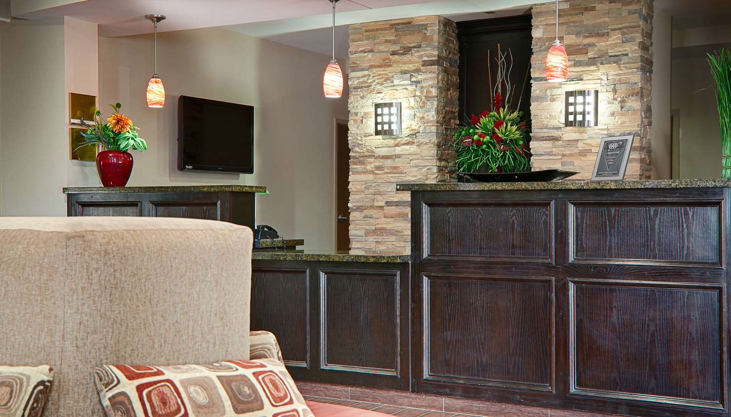 Best Western Plus Cushing Inn & Suites 2/8
