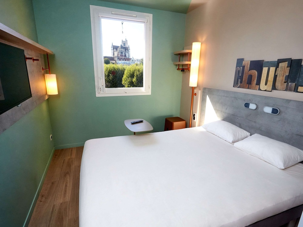 Ibis Budget Auxerre Centre 8/28