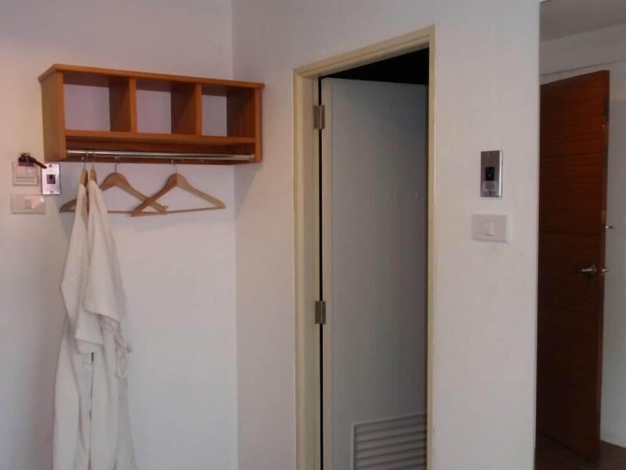 I Room Hotel 14/20