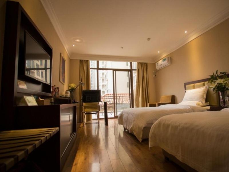 GreenTree Inn Huanggang Hong An Wal-Mart Plaza Business Hotel 8/50