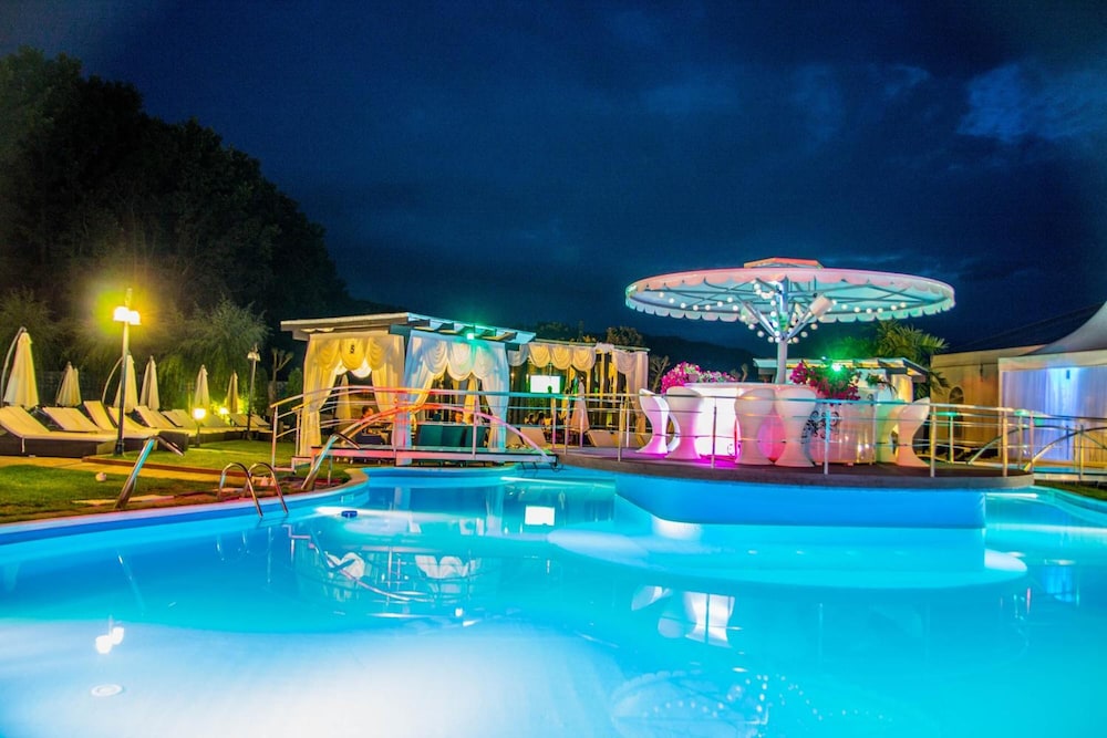 Magic Trivale Hotel 2/34