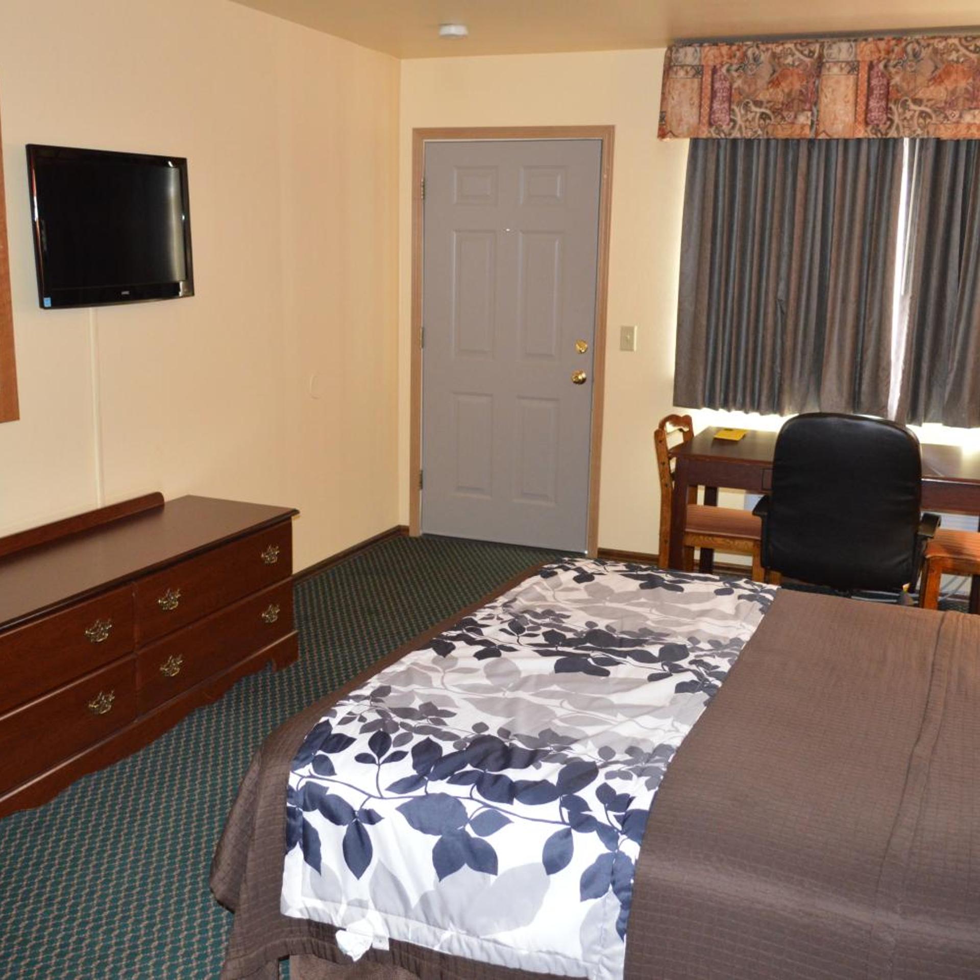 Western Motel 10/15