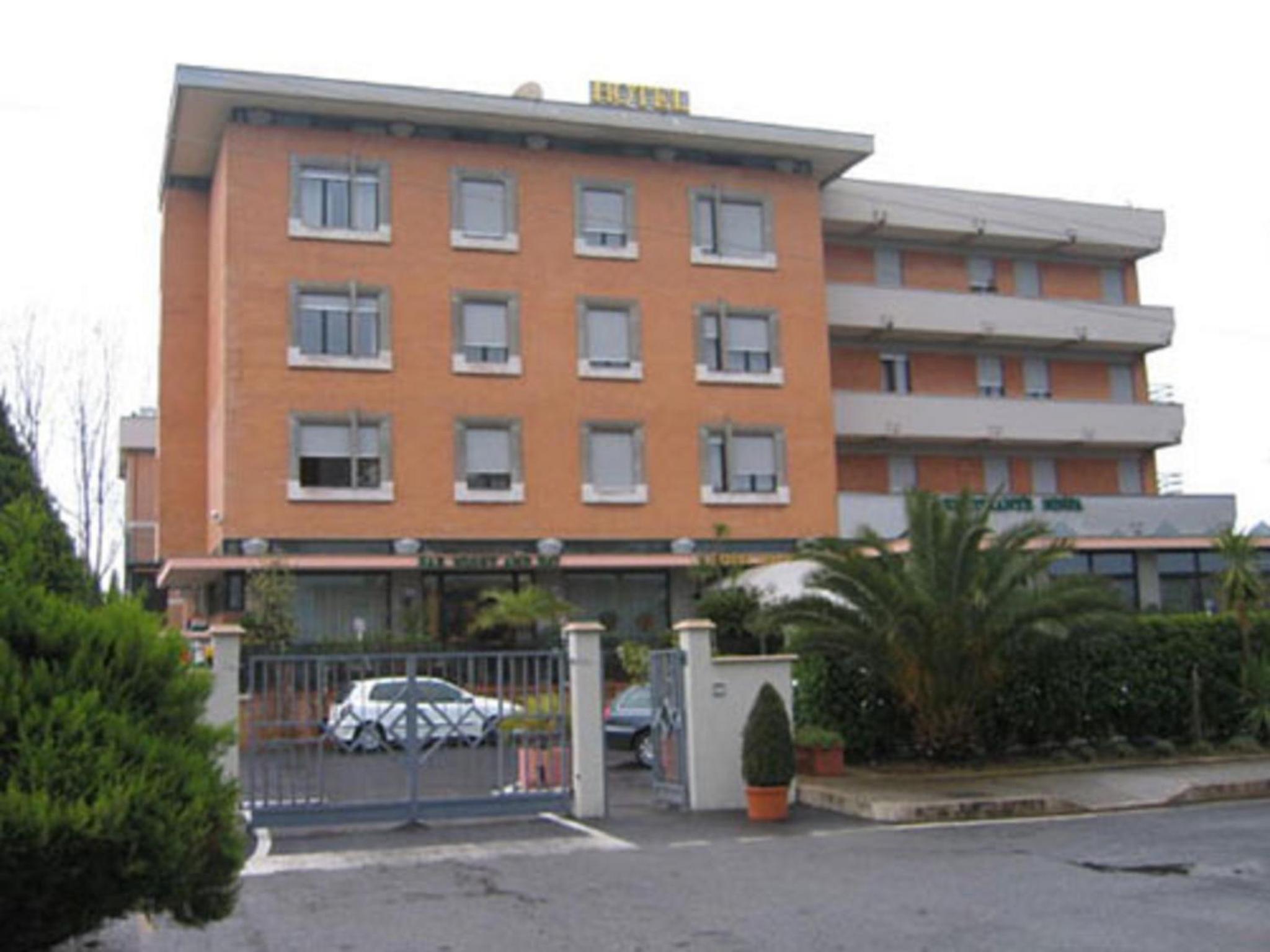 Hotel Excelsior 2/39