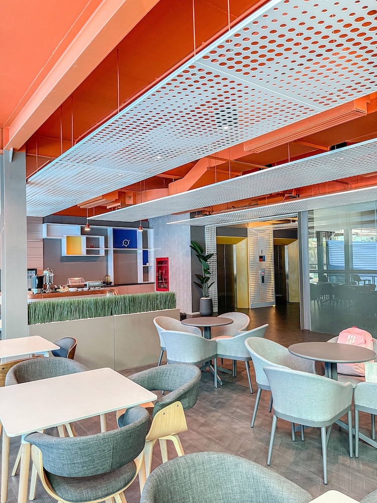 Hotel Z zpaze 35/50