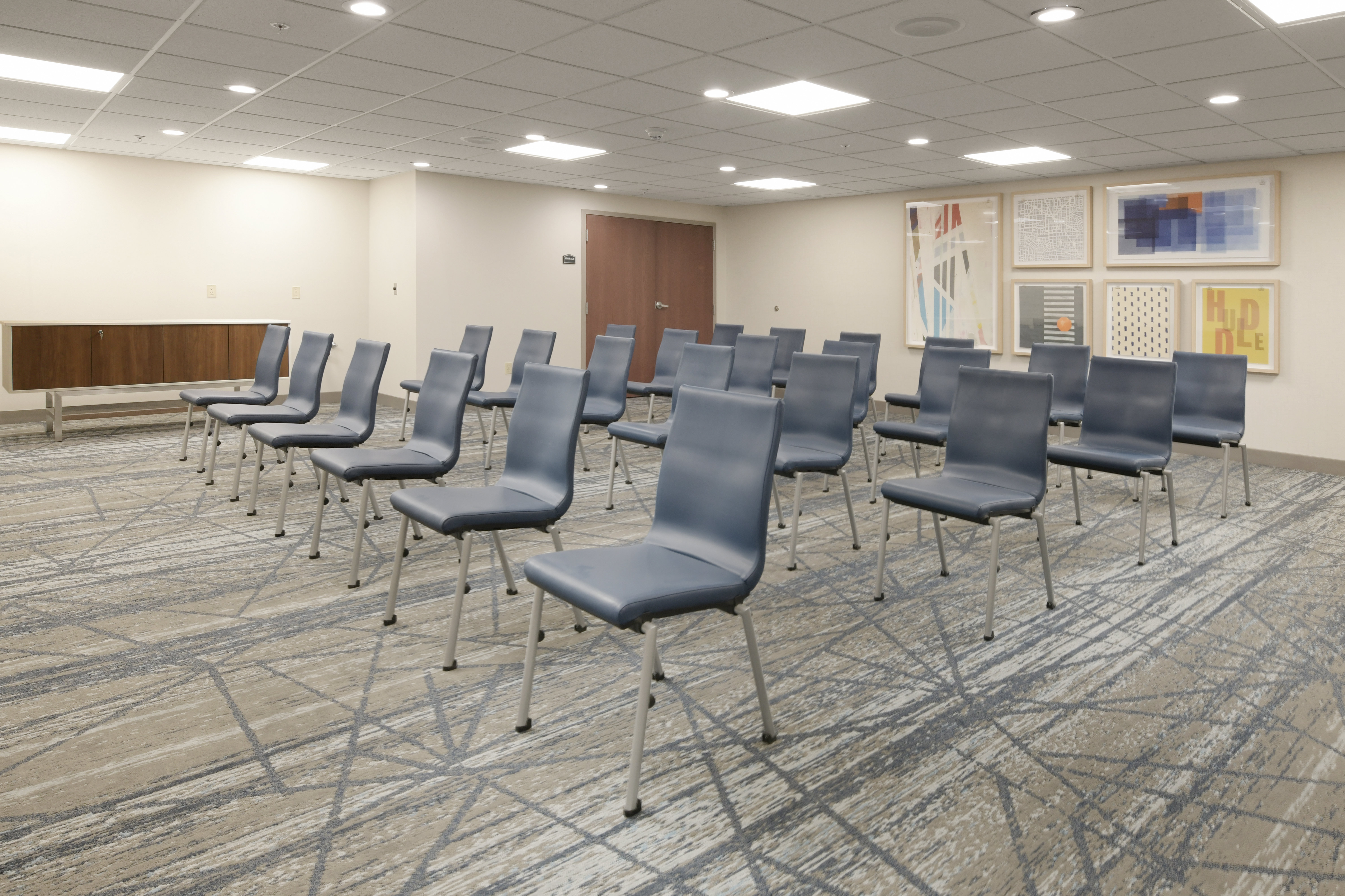 Holiday Inn Express and Suites Williamstown - Glassboro, an IHG Hotel (ex. Best Western Monroe Inn) 58/62