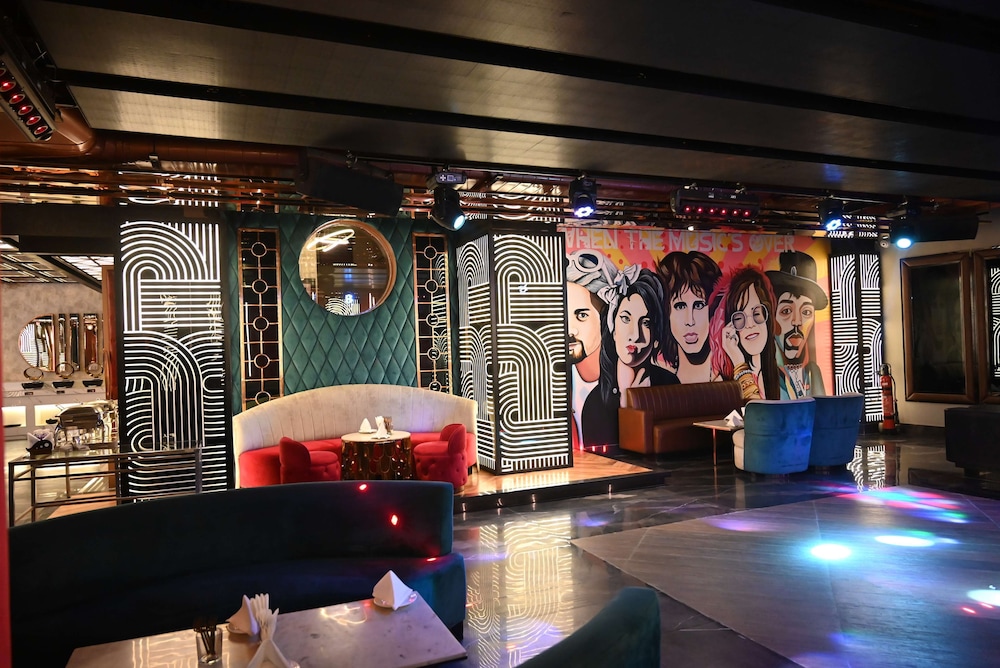 Radisson Blu Gorakhpur 7/50
