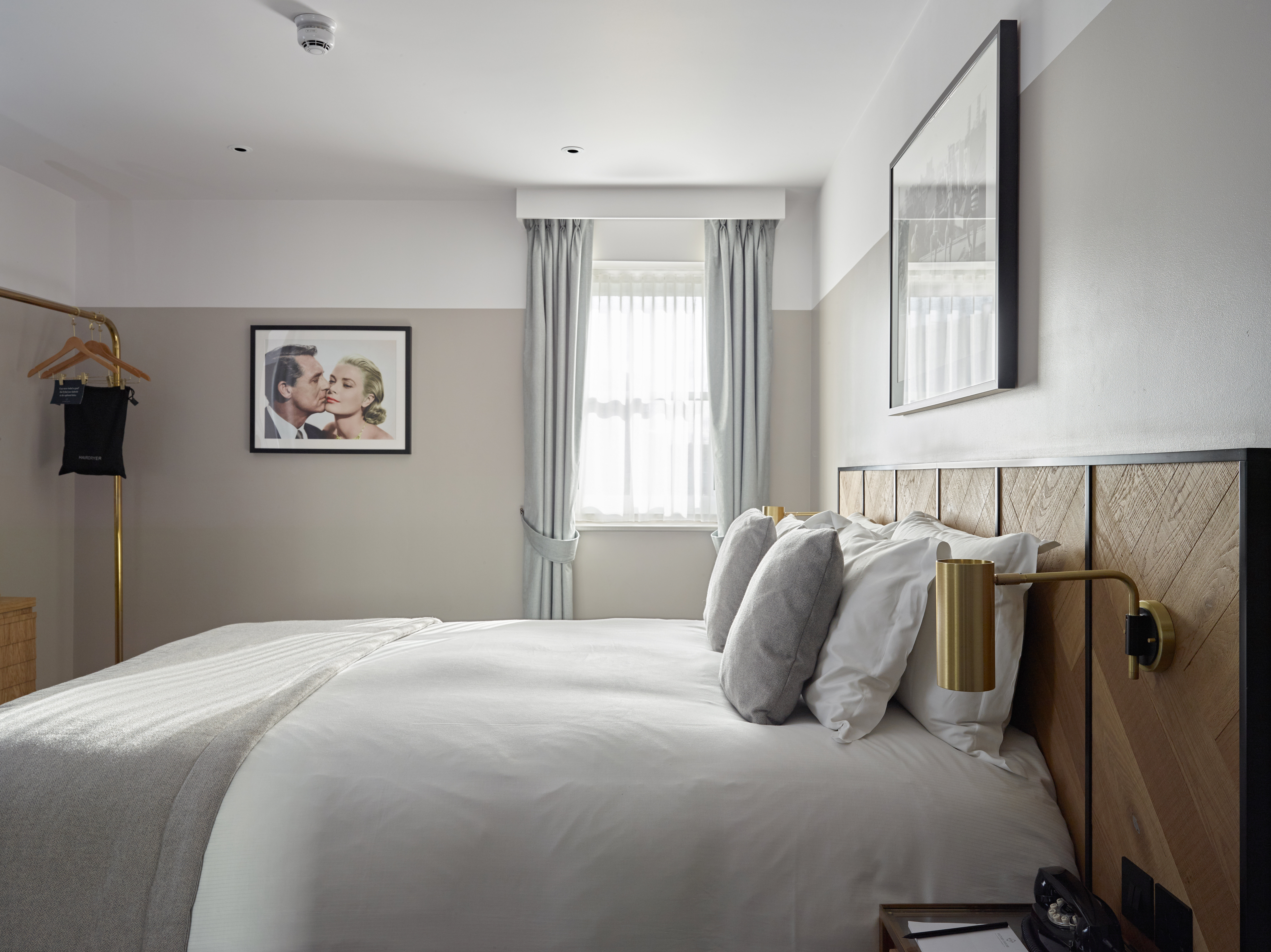SUPERIOR, DOUBLE BED