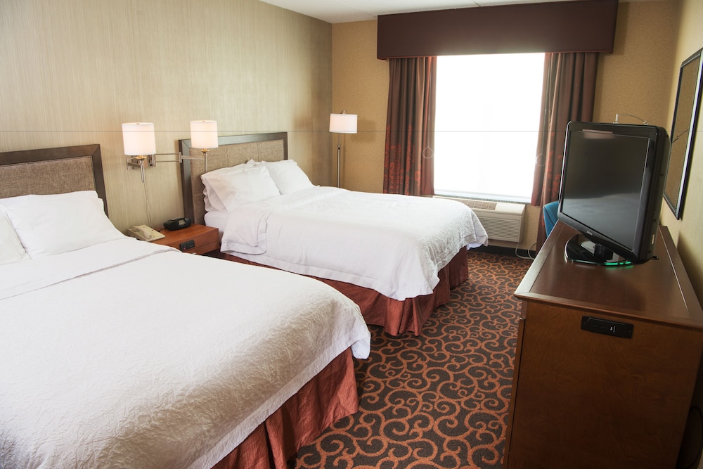 Hampton Inn Deadwood At Tin Lizzie Gaming Resort Sd 8/39