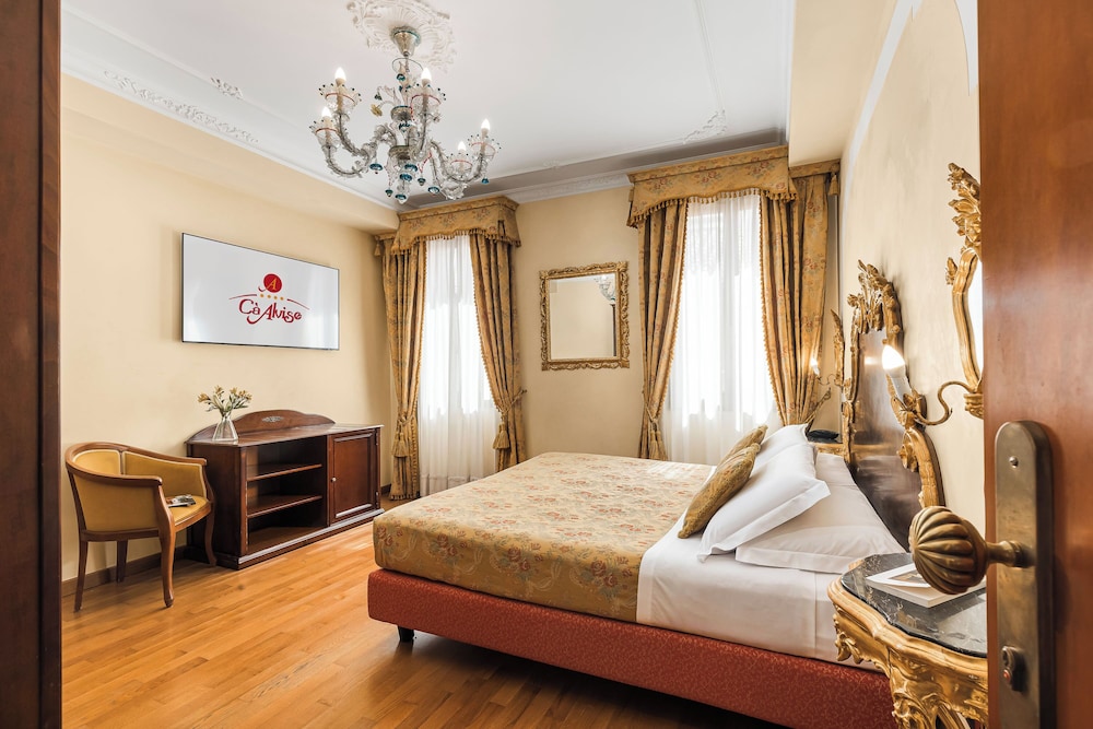 GOLD, CLASSIC, DOUBLE BED