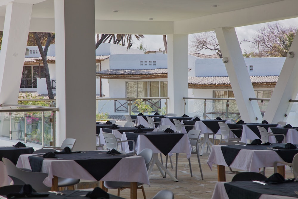Barracuda Inn Resort 28/51