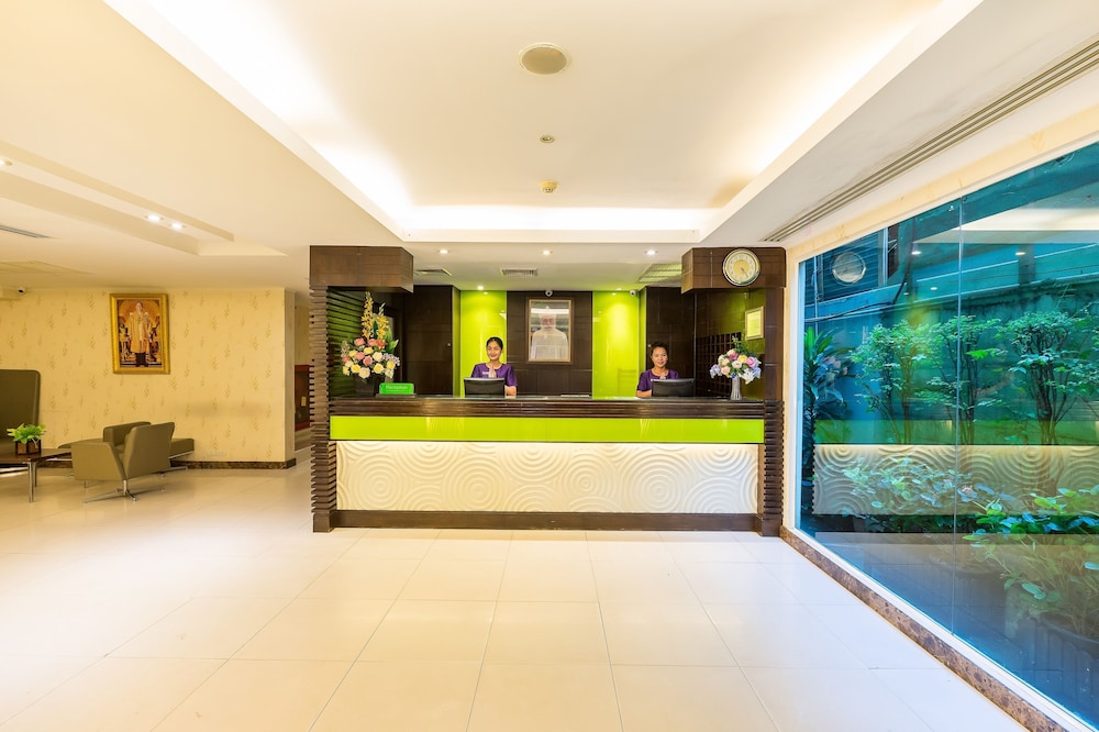 Lobby at Citin Pratunam Hotel, BANGKOK