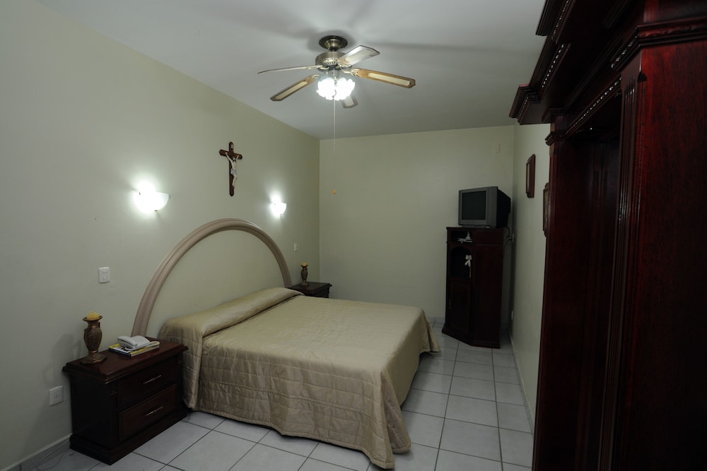 Hotel Plaza Sahuayo 31/52