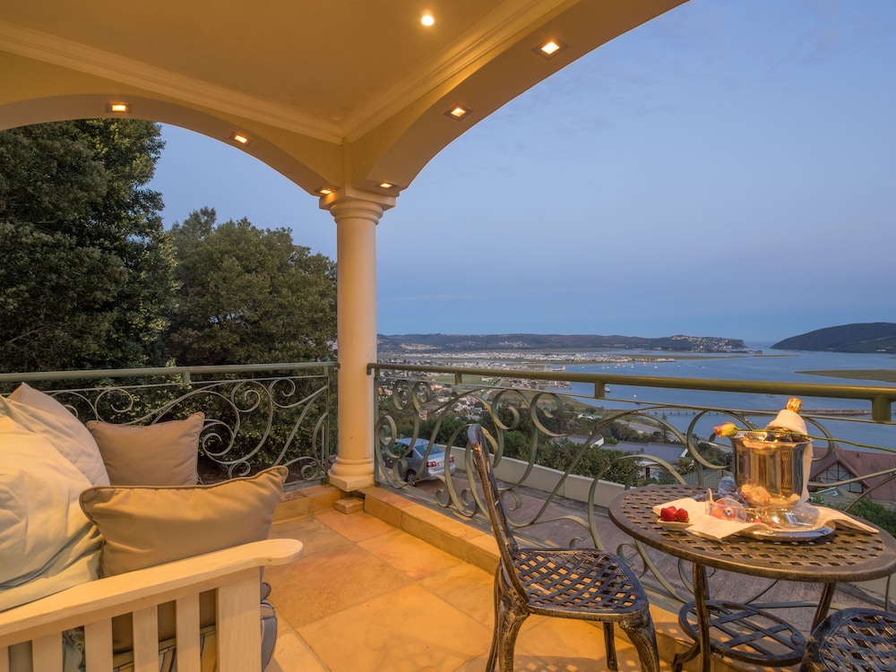 Villa Paradisa Guest House 29/44