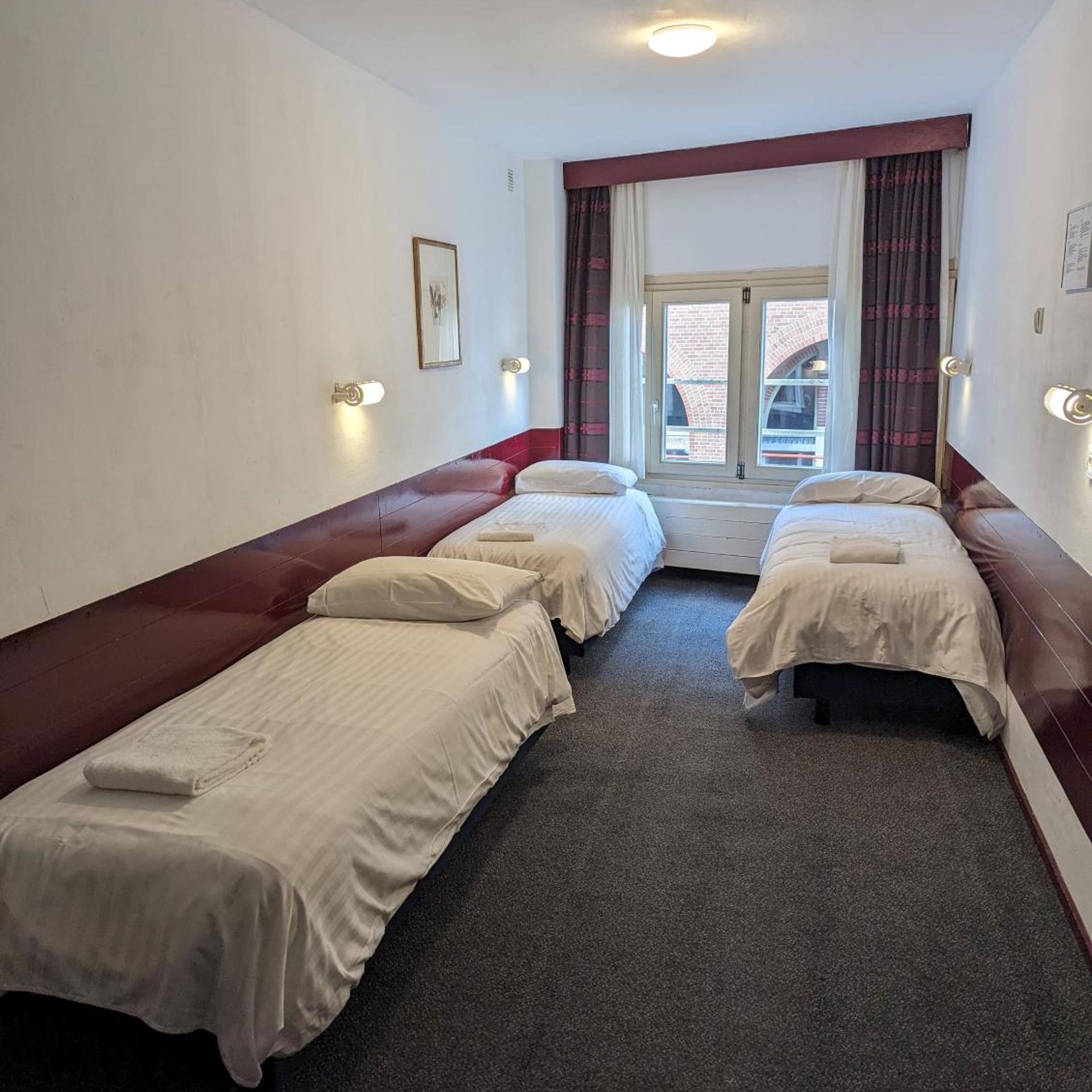 Budget Hotel Ben 12/50