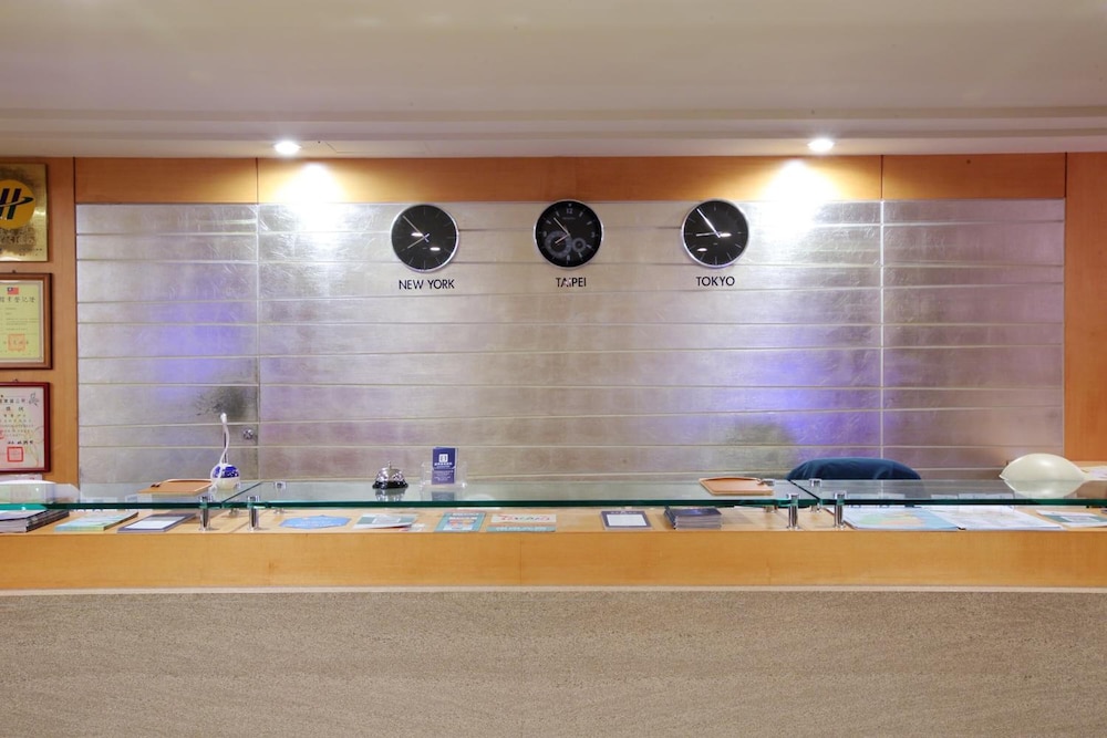 Jin Hua Hotel 6/50
