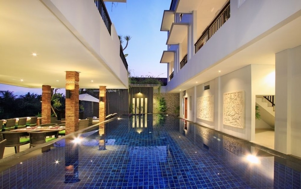 PURI PADMA HOTEL 22/50