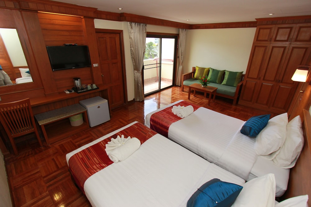 Hua Hin Golf Villa 18/42