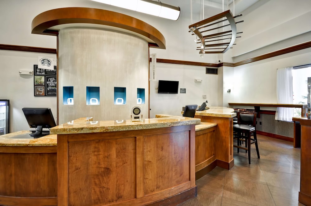 Hyatt Place Las Vegas 7/56