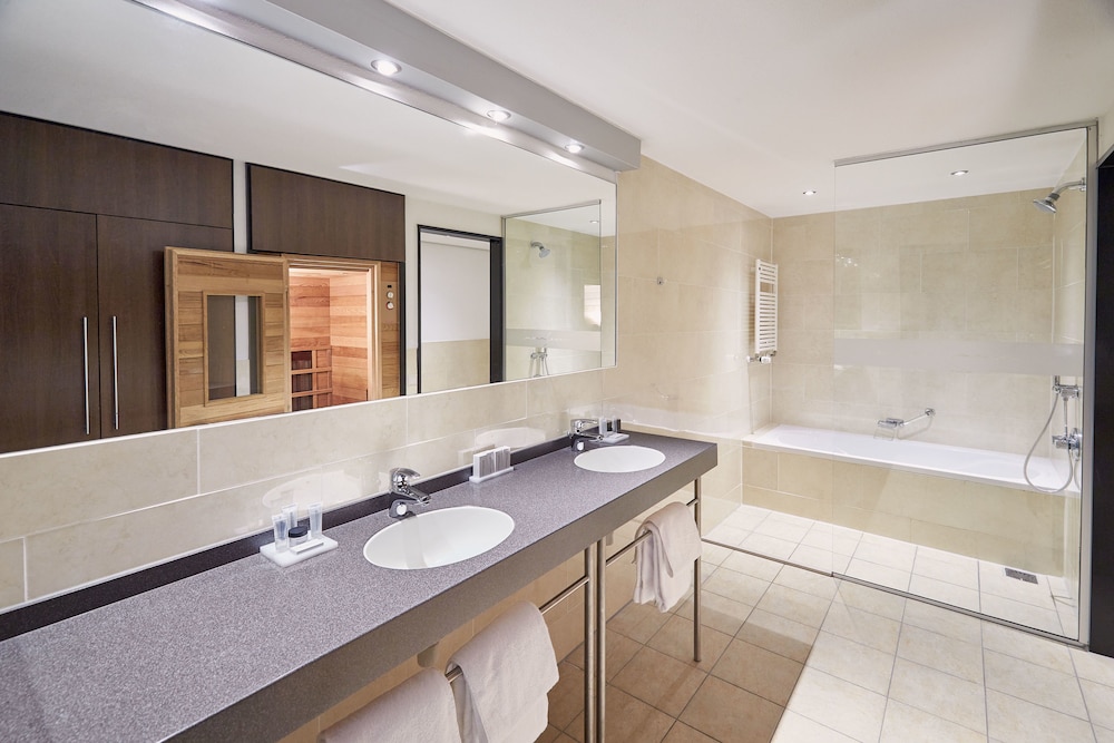 Van der Valk Hotel ARA 50/50