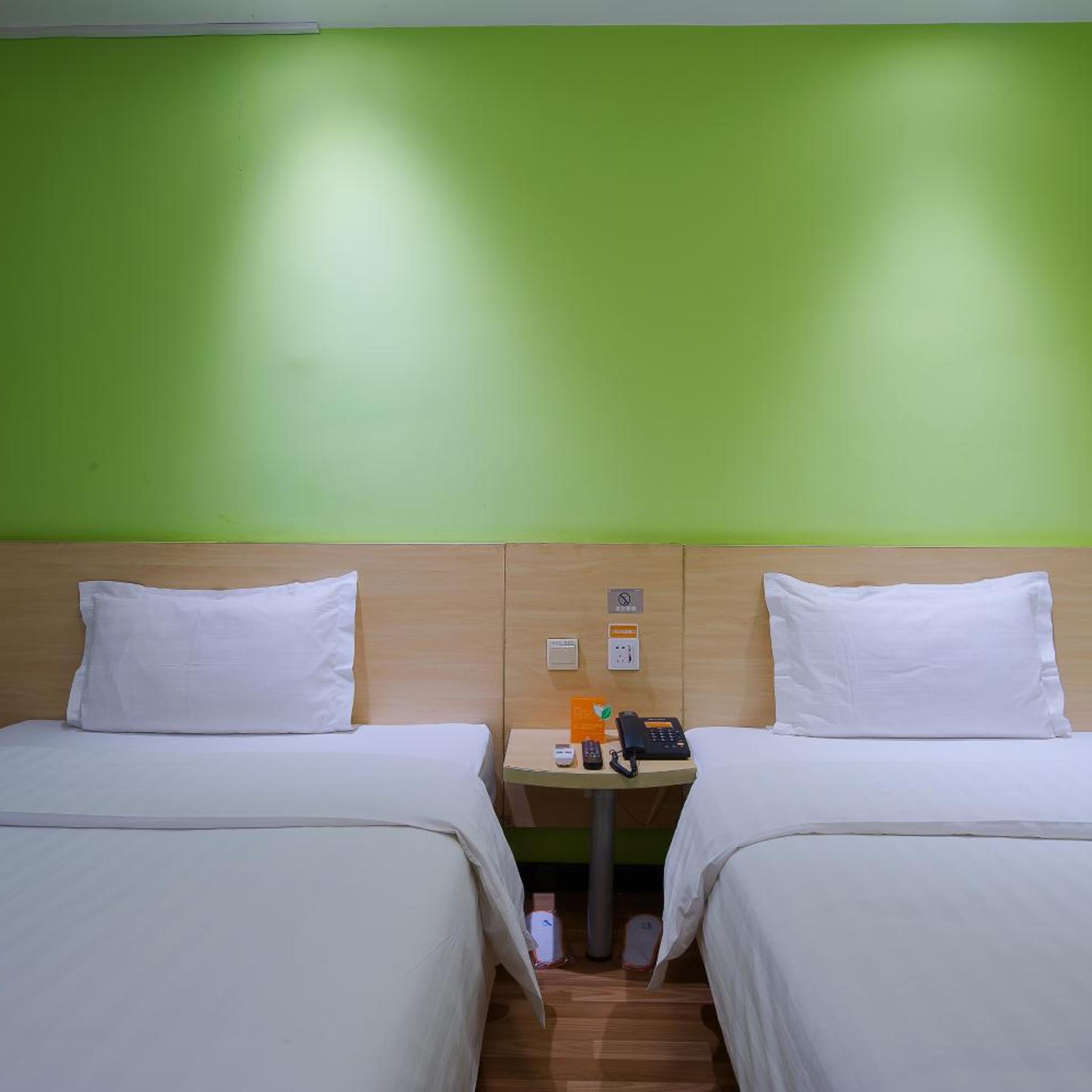 7 Days Inn Beijing Shangdi 31/46