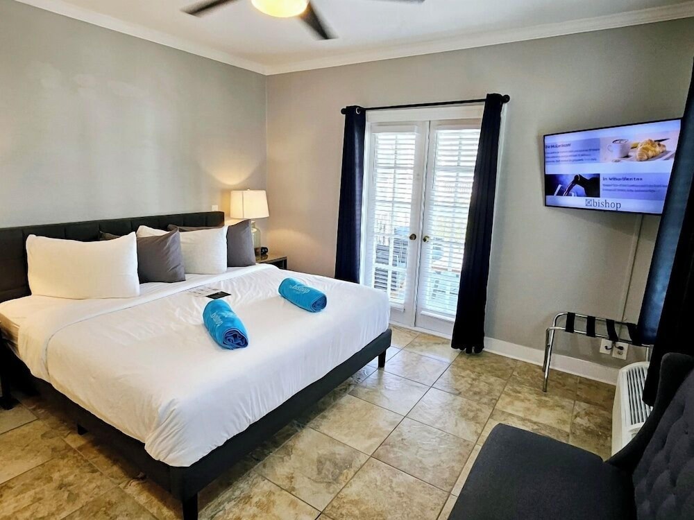 Bishop Hotel Key West 10/50